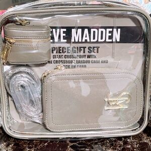 4 pc Steve Madden Gold Bag Set